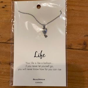 NWT Life Hot air balloon charm necklace